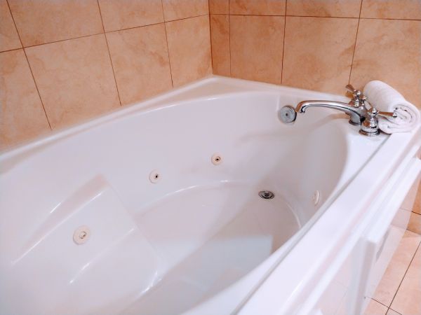 Acrylic Tub Installation in Taylorsville